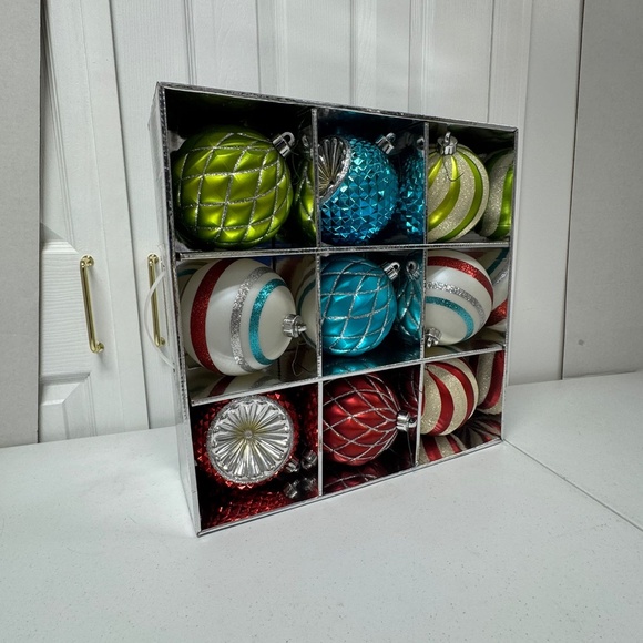 Martha Steward Living 9 piece Set Resistant Ornaments. - Picture 3 of 12